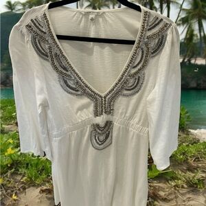 Banana Republic Women’s Medium White Cotton Beaded Coverup !!